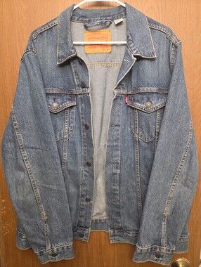 Levi's Blue Denim Trucker Jacket with Button Front
